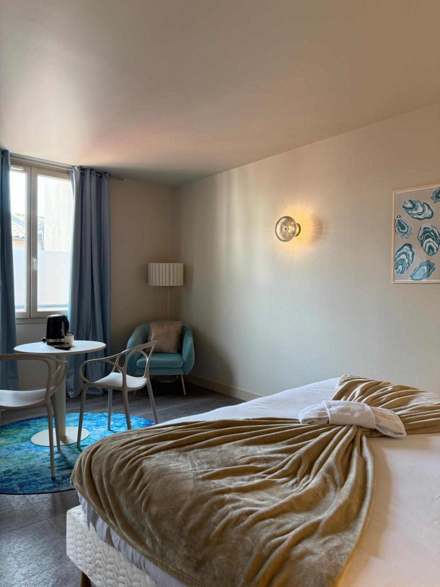 Hotel De Paris Sète Exteriör bild